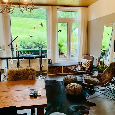 Alpenlaendischer Chic Apartment *