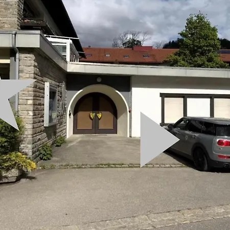 Alpenländischer Chalet-chic Apartment *