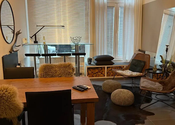 Alpenlaendischer Chic 아파트 *